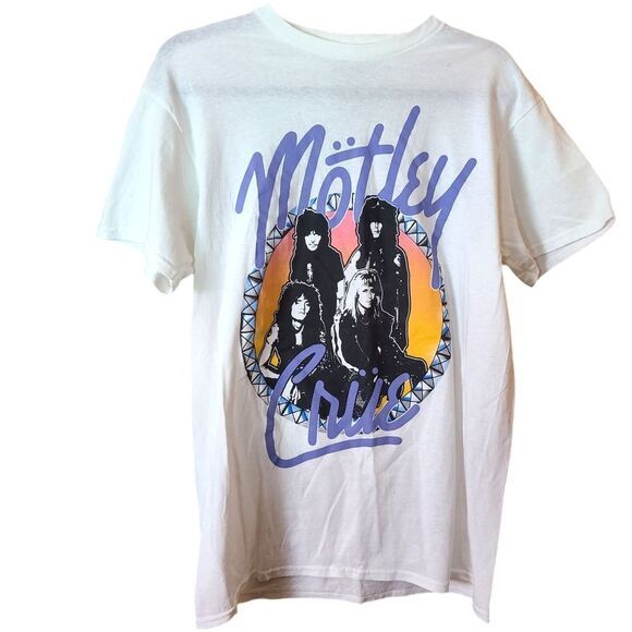 NEW MOTLEY CRUE Global Size Medium Retro White Purple Graphic Band T-Shirt Punk - Picture 1 of 8